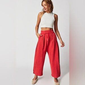 NWOT Free People Cool Harbor Wide-Leg 100% Cotton Barrel Wide Leg Pants Sz. M